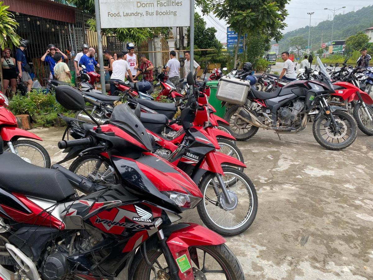 Hg Hostel And Motorbikes Ha Giang Exterior foto